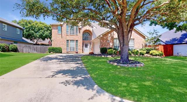 Photo of 14 E Hillside Pl, Roanoke, TX 76262