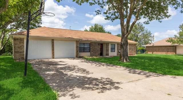 Photo of 310 Pebble Creek Ln, Red Oak, TX 75154