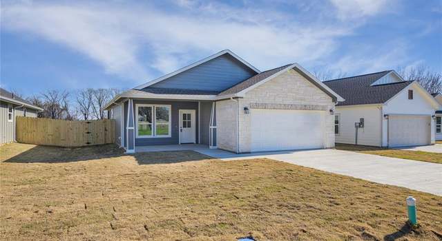 Photo of 101 S Fir St, Celeste, TX 75423