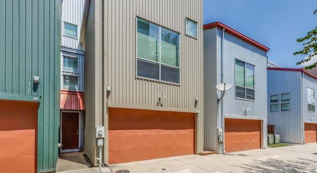Photo of 1209 Urban Lofts Dr, Dallas, TX 75215