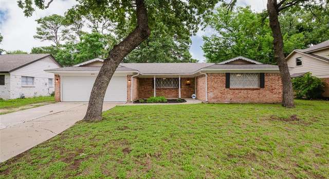 Photo of 3605 Falcon Dr, Forest Hill, TX 76119