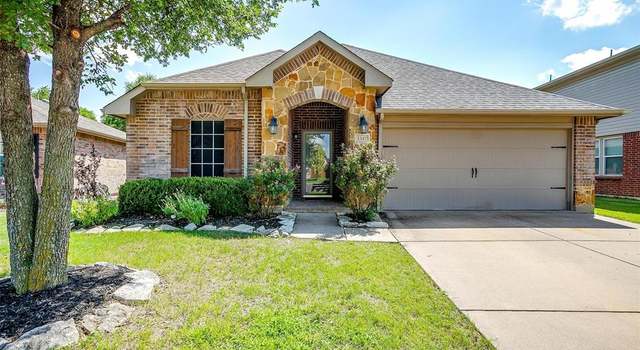 Photo of 1347 Hillside Dr, Burleson, TX 76028