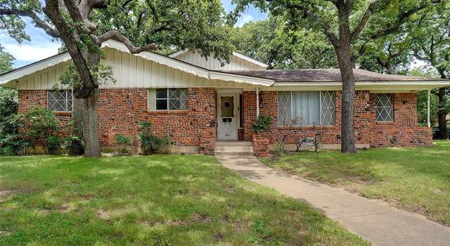 Photo of 520 Circleview Dr S, Hurst, TX 76054