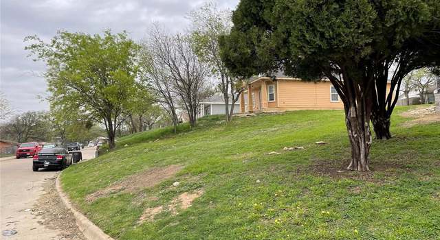Photo of 2602 Malone St, Fort Worth, TX 76106