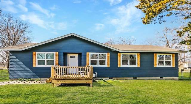 Photo of 101 Wright St, Barry, TX 75102