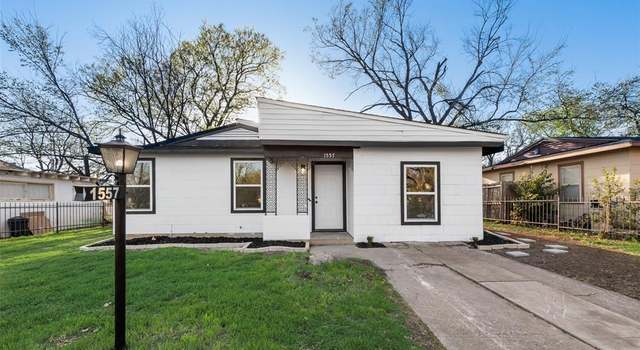 Photo of 1557 Hamsted St, Fort Worth, TX 76115