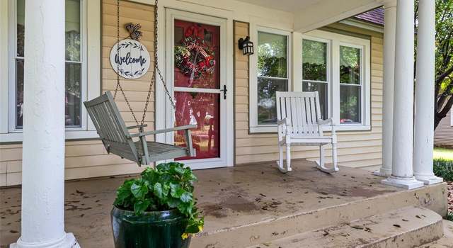 Photo of 611 Forrest Ave, Cleburne, TX 76033