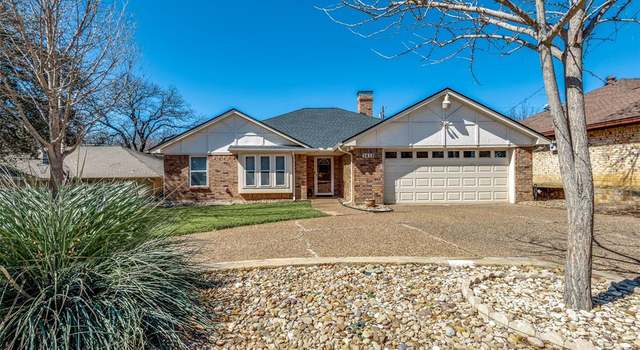 Photo of 1413 Schukar Ct, Irving, TX 75061