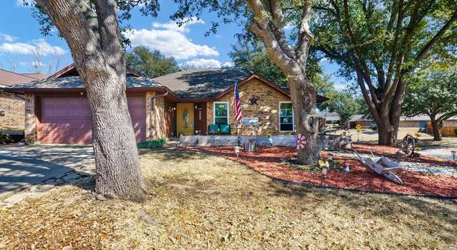 Photo of 4017 Cherryhill Ct, Arlington, TX 76016
