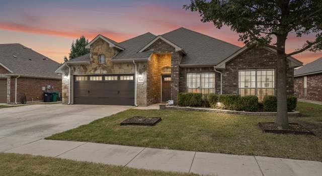 Photo of 305 Mckamy Blvd, Denton, TX 76207