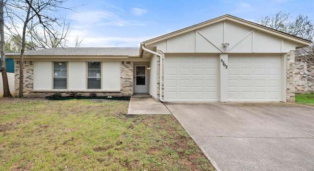 Photo of 5702 Atlantis Ter, Arlington, TX 76016