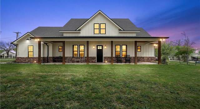 Photo of 310 Bruce St, TX 76630