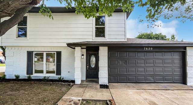 Photo of 7620 Clover Ln, Watauga, TX 76148