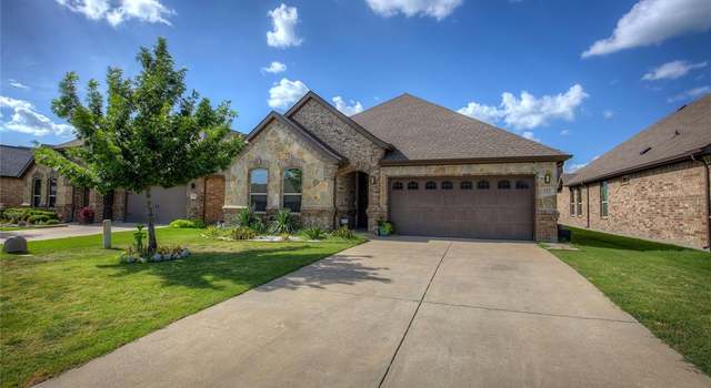 Photo of 152 Lipan St, Greenville, TX 75402