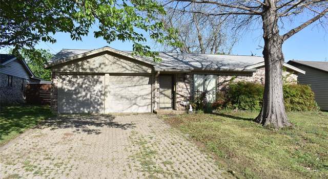 Photo of 3214 Cheyenne St, Irving, TX 75062