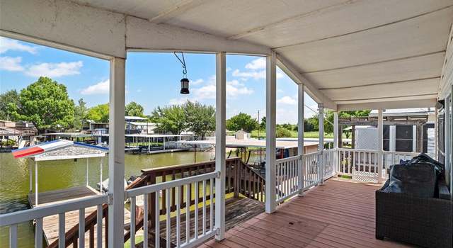 Photo of 307 Brazos Harbor Dr, Granbury, TX 76048