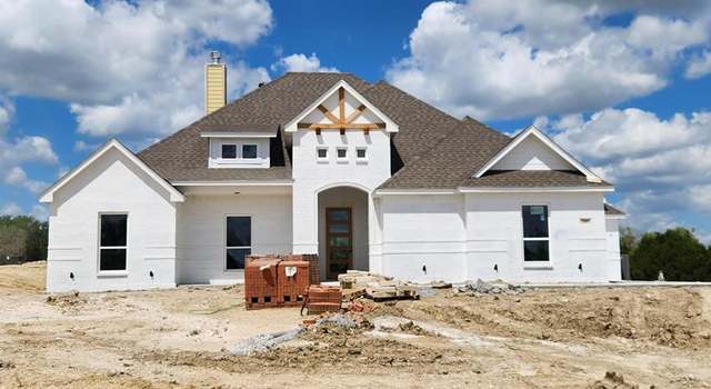 Photo of 2001 Sky Ranch Rd, Weatherford, TX 76086