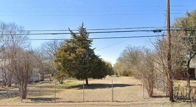 Photo of 1635 Marsalis Rd, Lancaster, TX 75134