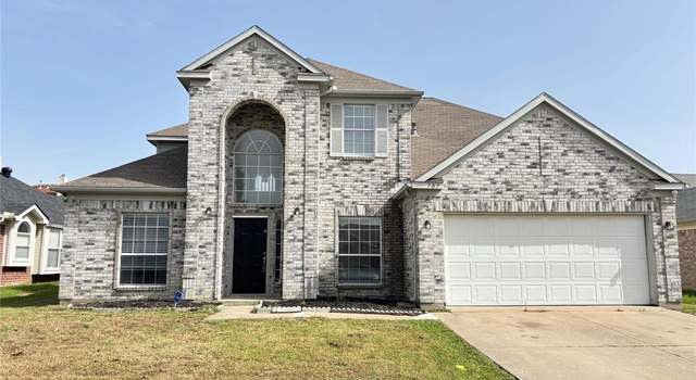 Photo of 707 Claridge Dr, Arlington, TX 76018