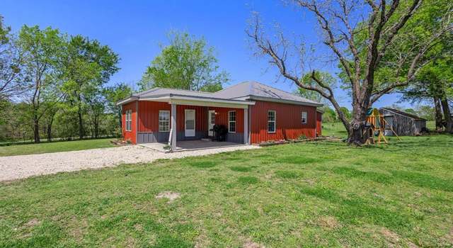 Photo of 298 County Road 3351, Wolfe City, TX 75496