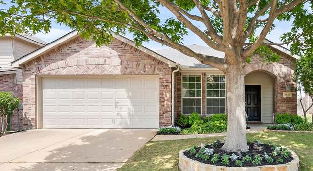 Photo of 3621 Hudgins Ranch Rd, Fort Worth, TX 76262