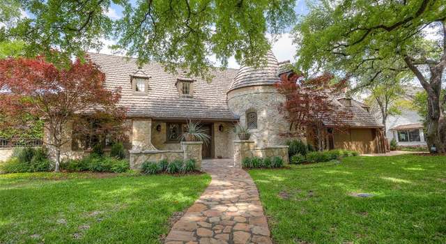 Photo of 2920 Simondale Dr, Fort Worth, TX 76109