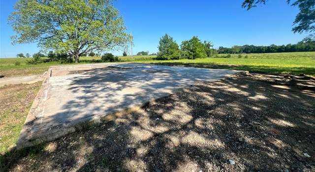 Photo of 308 Farm Road 3390, Clarksville, TX 75426