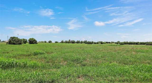 Photo of 6717 Berkshire Dr, Cleburne, TX 76033