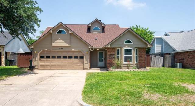 Photo of 417 Red Coat Ln, Arlington, TX 76002