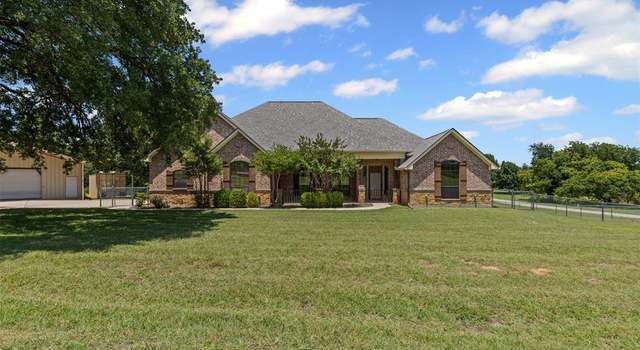 Photo of 103 Hedges Cir, Weatherford, TX 76085