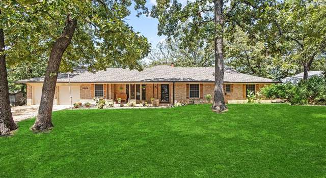 Photo of 2109 Pat Ct, Denison, TX 75021