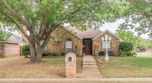 Photo of 5000 Alicia Dr, Fort Worth, TX 76133