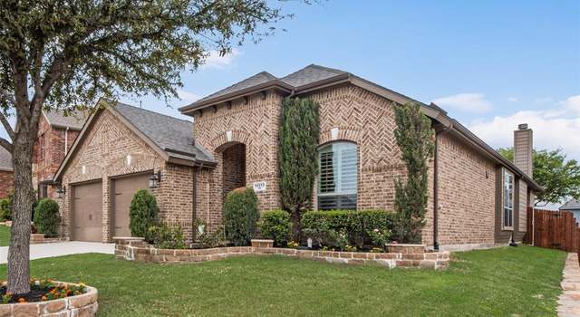 Photo of 14513 Seventeen Lakes Blvd, Fort Worth, TX 76262