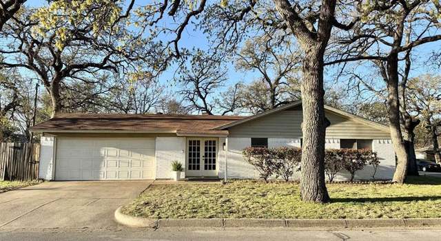 Photo of 800 Hester St, Arlington, TX 76011