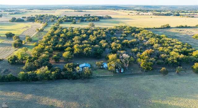 Photo of 324 Pecan Ln, Newcastle, TX 76372