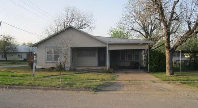 Photo of 710 W Wheeler St, Breckenridge, TX 76424