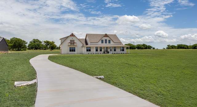 Photo of 150 Quail Run Ct, Decatur, TX 76234