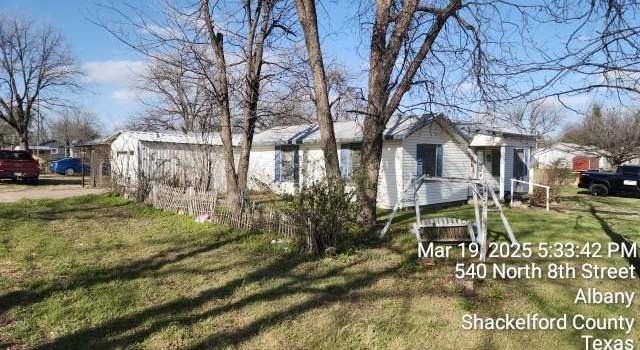 Photo of 540 N 8th St, Albany, TX 76430