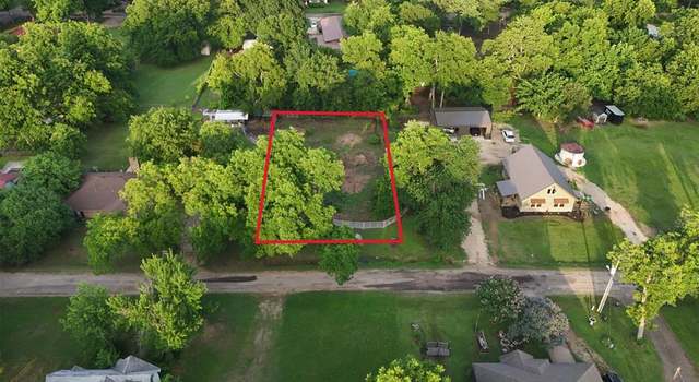 Photo of 214 Denton St, Roxton, TX 75477