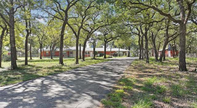 Photo of 1401 Cactus St, Mineral Wells, TX 76067