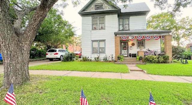 Photo of 117 N Mirick St, Denison, TX 75020