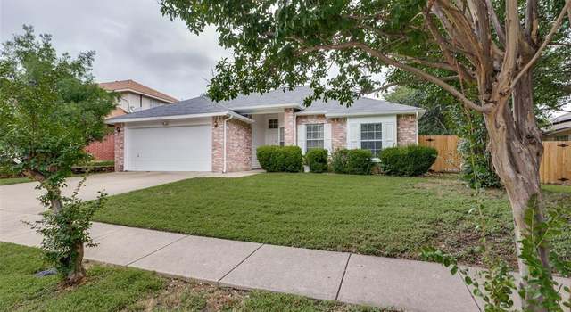 Photo of 5203 Rio Bravo Dr, Arlington, TX 76017