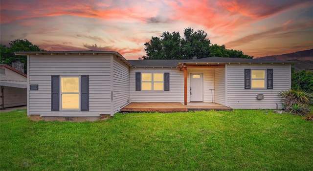 Photo of 300 Little School Rd, Kennedale, TX 76060
