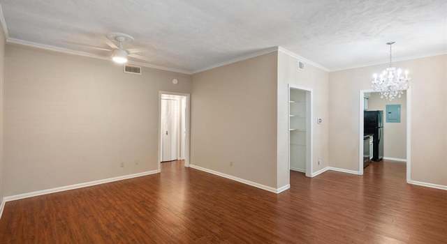Photo of 4434 Harlanwood Dr #220, Fort Worth, TX 76109