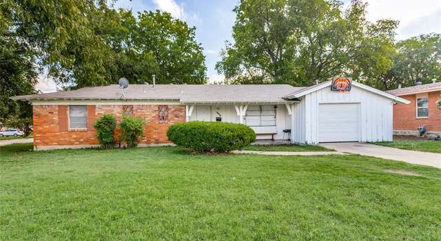 Photo of 2701 Cordone St, Fort Worth, TX 76133