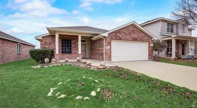 Photo of 8117 Summer Stream Dr, Fort Worth, TX 76134