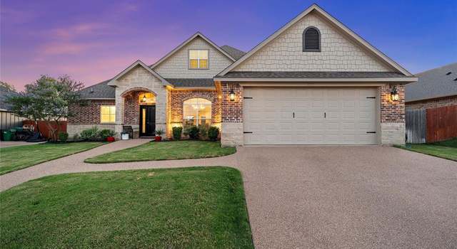 Photo of 386 Cavitt Ct, Robinson, TX 76706
