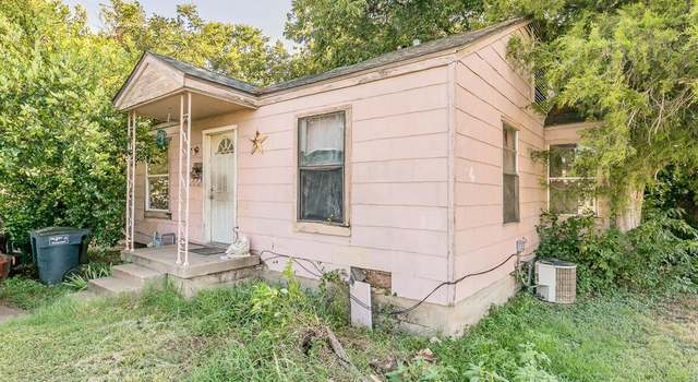 Photo of 2100 N Riverside Dr, Fort Worth, TX 76111