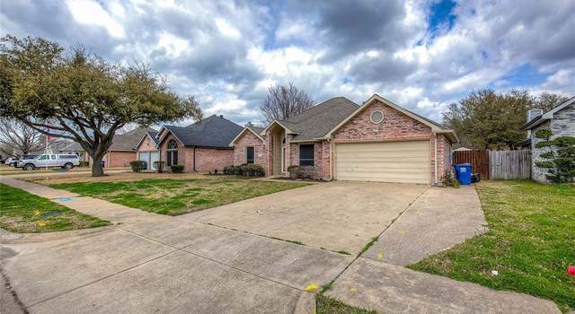 Photo of 504 Bowie St, Forney, TX 75126