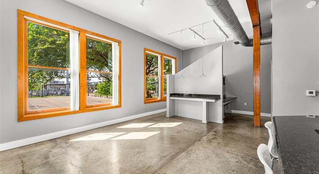 Photo of 2502 Live Oak St #111, Dallas, TX 75204